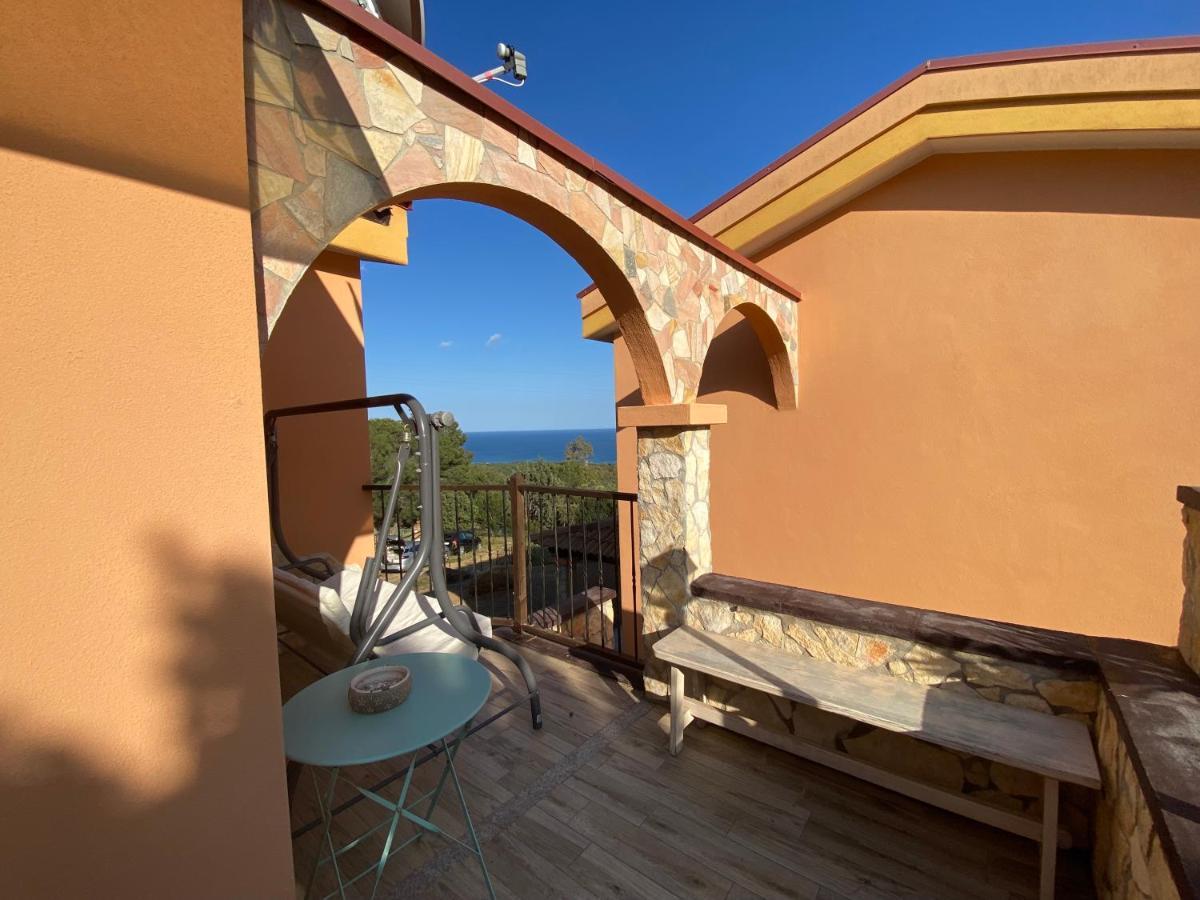 Residenza I Ginepri Villa Domus De Maria Eksteriør bilde