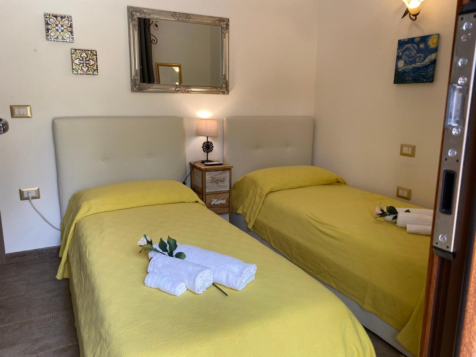 Residenza I Ginepri Villa Domus De Maria Eksteriør bilde